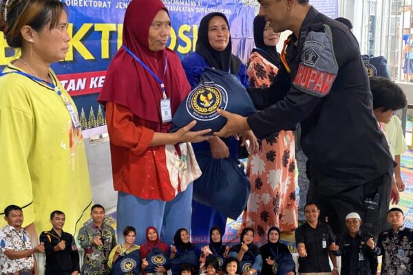 Konsistensi Rutan Tanjung PuraMenebar Berkah Jumat bagi Keluarga WBP