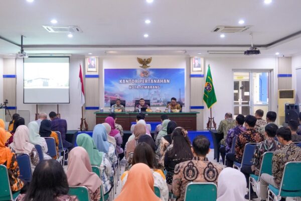 Disaksikan Mentan: PTPN IV PalmCo dan ITS Teken MoU Inovasi Biogasoline Dorong Ketahanan Energi Nasional