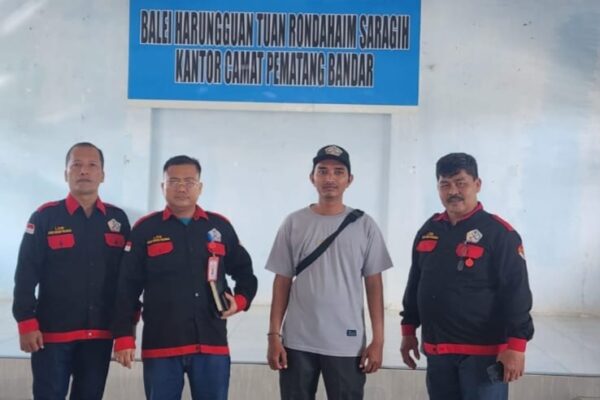 Ketua Umum Pedang Keadilan Perjuangan melakukan survei lokasi di Balei Harungguan Tuan Rondahaim Saragih