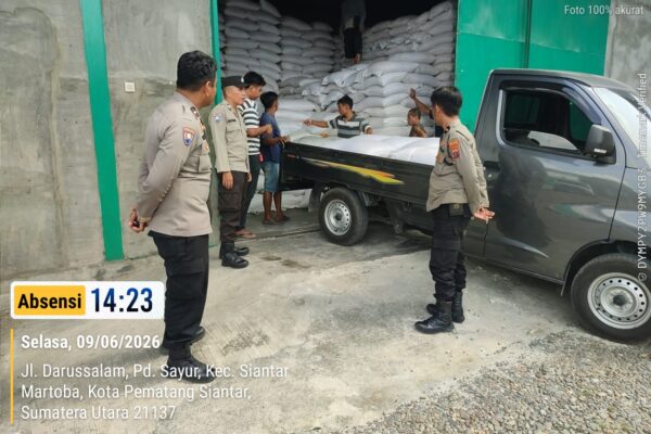 Penjualan Jagung Petani Binaan ke Bulog Berjalan Lancar, Polsek Siantar Martoba Pastikan Transaksi Adil