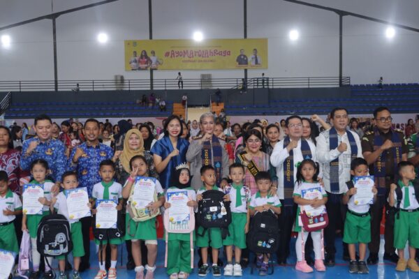 Kapolres AKBP Sah Udur dan Wali Kota Wesly Silalahi Hadiri Pelepasan PAUD-SAB 2025/2026 di GOR Suzuya