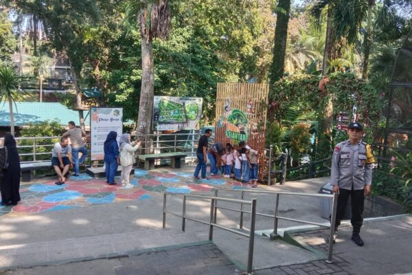 Polsek Siantar Barat Patroli Objek Vital, Beri Rasa Aman dan Nyaman bagi Masyarakat di Tempat Umum