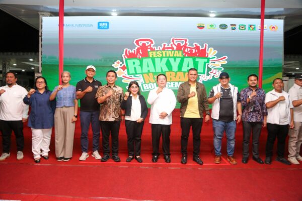 Festival Rakyat Nobar Bola Gembira Digelar di Lapangan H. Adam Malik, Ribuan Warga Saksikan Semifinal Piala Dunia 2026