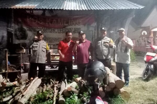 Polsek Siantar Marihat Gelar SALING, Petugas Jaga Diimbau Waspada dan Aktif Ronda Malam