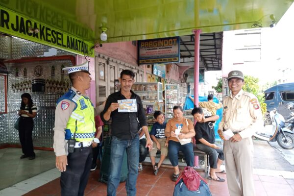 Polres Pematangsiantar Edukasi Pengemudi Bus, Cegah Kemacetan dan Kecelakaan di Wilayah Hukum