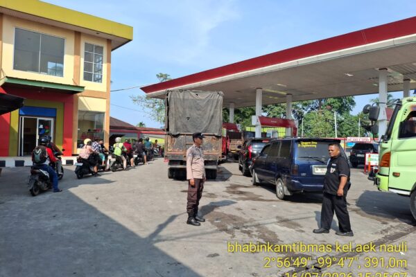 Polres Pematangsiantar Amankan Distribusi BBM, Antrian di SPBU Ahmad Yani dan Sangnawaluh Ramai Biosolar