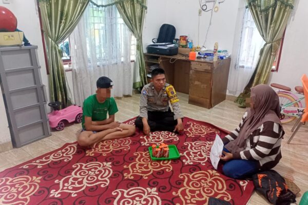 Polsek Siantar Martoba Tindaklanjuti Laporan Ibu A, Anak yang Judi Online dan Mobile Legends Diberi Nasehat