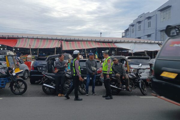 Sat Lantas Polres Pematangsiantar Edukasi Safety Riding, Pengendara Betor Diimbau Pakai Helm SNI dan Jangan Melawan Arus