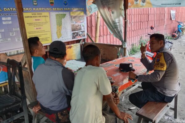 Polsek Siantar Barat Gelar Patroli Kampung Bebas Narkoba, Kapolsek: Mencegah Peredaran Narkoba di Bantan