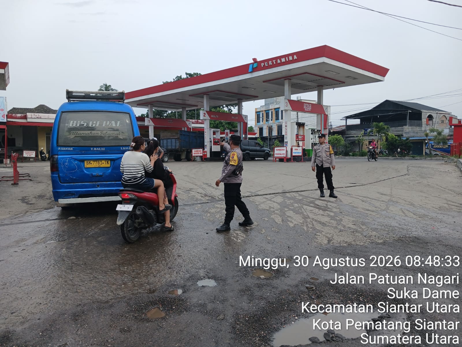 Polsek Siantar Utara Gatur Lalin dan Monitoring Distribusi BBM, Stok Aman Tanpa Antrian Panjang