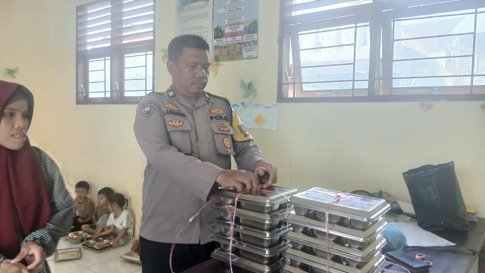 Polsek Siantar Martoba Kawal Distribusi MBG ke PAUD SAB, Situasi Aman dan Kondusif