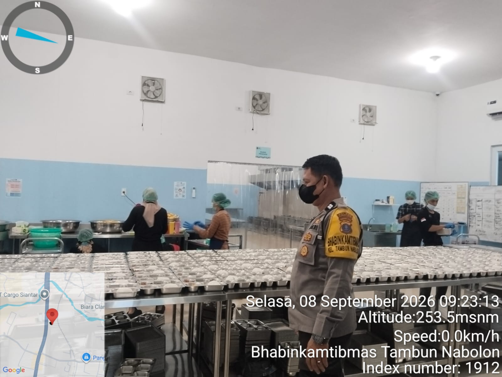 Bhabinkamtibmas Polsek Siantar Martoba Sambang Dapur SPPG Martoba, Pastikan MBG Tepat Sasaran