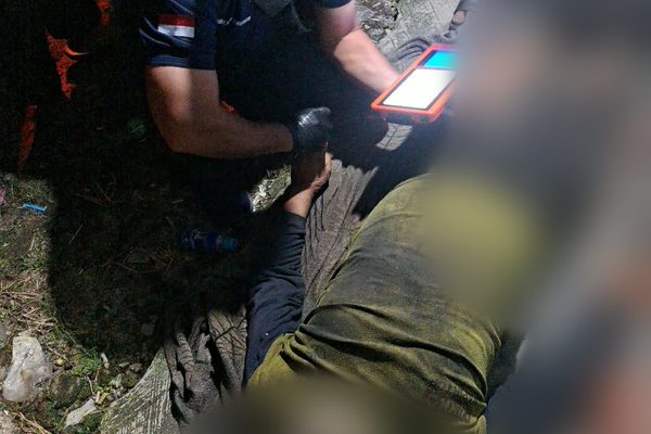 Respon Cepat Laporan Warga, Tim Inafis Polres Simalungun dan Polsek Purba Evakuasi Mayat Pria Tanpa Identitas