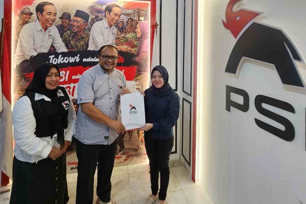 Delapan DPC PSI Pematangsiantar Kantongi SK 2026–2031, Hendra Simanjuntak Pacu Pembentukan Pengurus di 53 Kelurahan