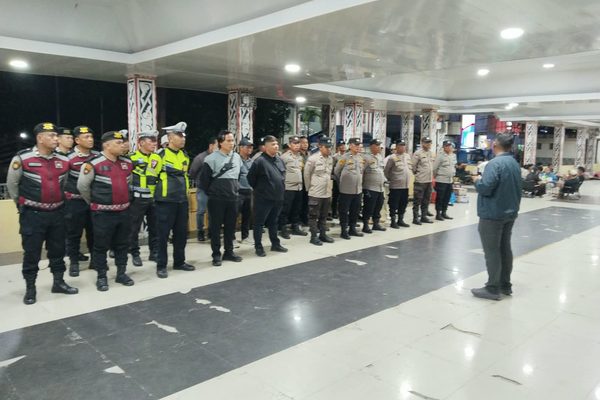 Sinergi TNI-Polri dan Pemda, Kapolres Pematangsiantar Pimpin Apel KRYD di Lapangan Adam Malik