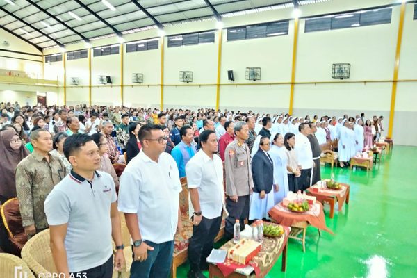 Kapolres Pematangsiantar Hadiri Peresmian Aula SMP RK Bintang Timur di Jalan Laguboti