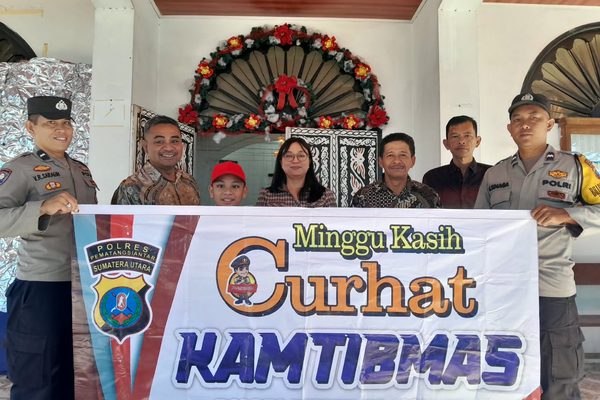 Minggu Kasih di Gereja GKPS, Polsek Siantar Timur Ajak Pemuda Aktif Jaga Ibadah