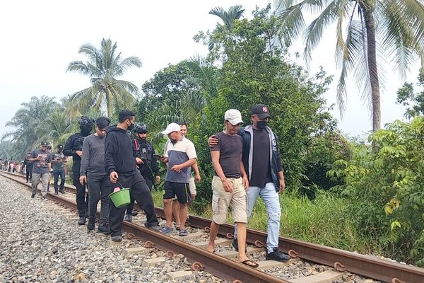 Gerebek Sarang Narkoba di Sei Semayang, Enam Terduga Diamankan, Tiga Positif Narkoba