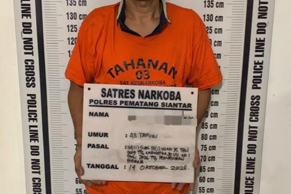 Pria 43 Tahun Diamankan Satresnarkoba Pematangsiantar di Halaman Sekolah dengan Ganja 470 Gram, Diduga Dapat dari Pria Inisial US