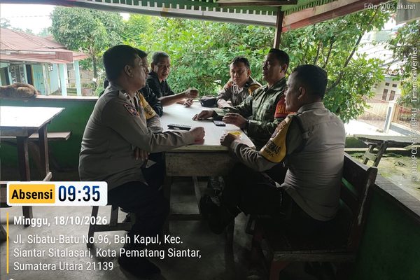 Sambang Kamtibmas di Kelurahan Bah Kapul, Polsek Siantar Martoba Ajak Warga Waspada dan Laporkan Hal Mencurigakan