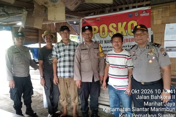 Patroli Kampung Bebas Narkoba di Jalan Bahkora II, Polsek Siantar Marihat Tekankan Narkoba Musuh Negara